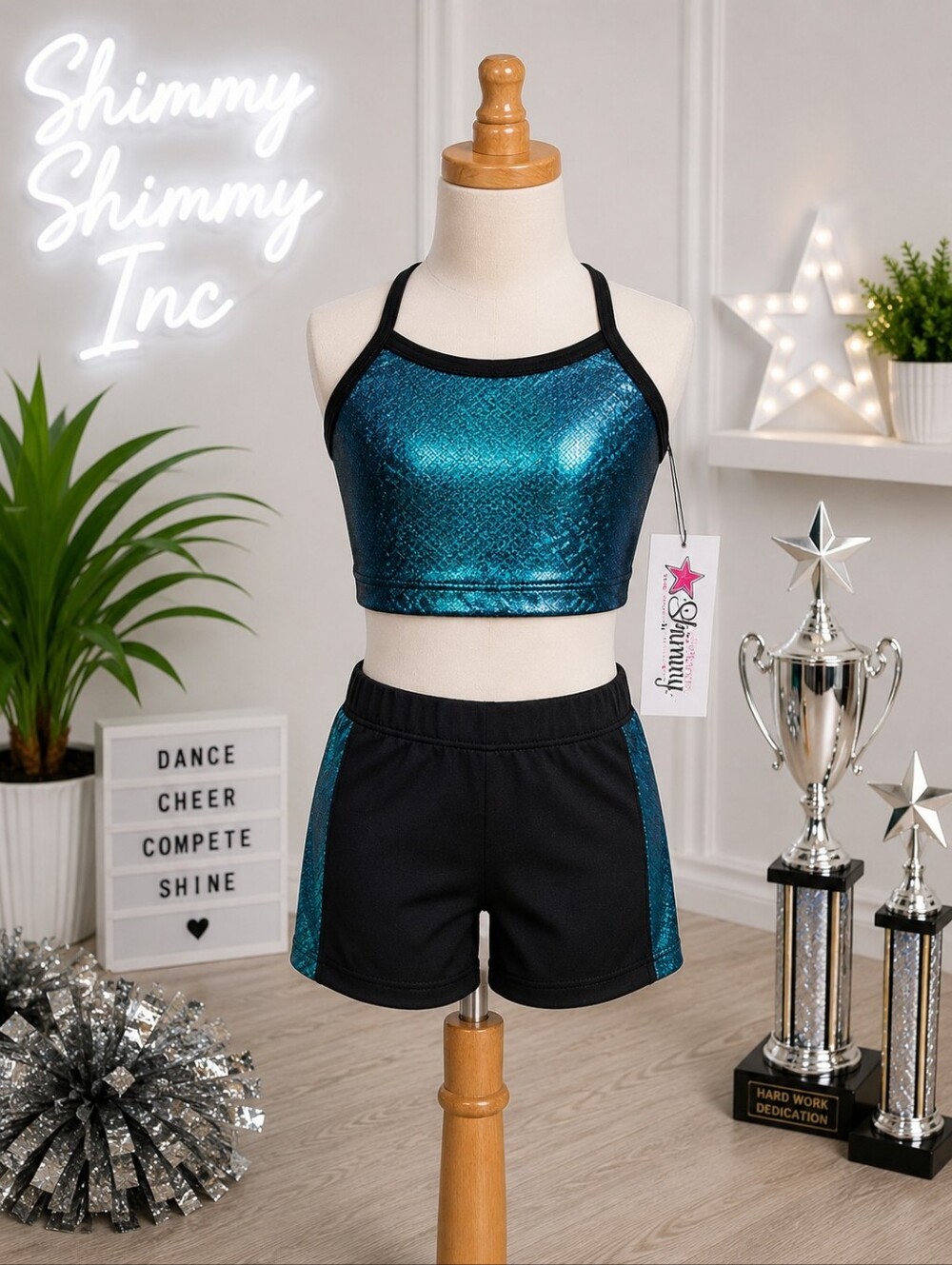 Shimmy Shimmy Inc Turquoise Hologram Dance crop top and short Set NWT Cheer Gym